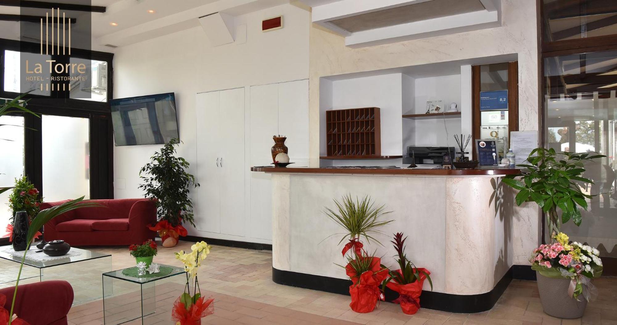 La Torre Hotel Moie Exterior photo